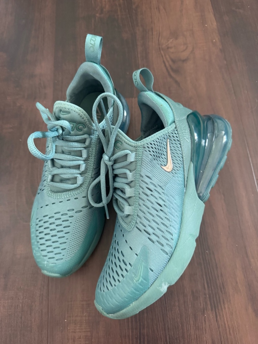 Nike AirMax 270